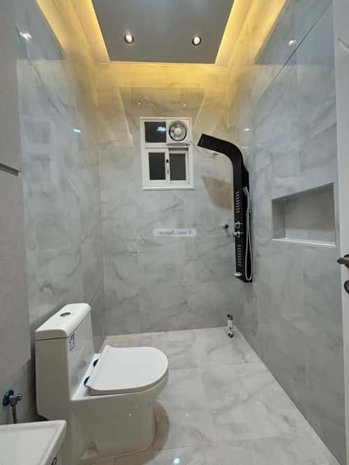 شقة 220.05 متر مربع ب 5 غرف النسيم، أبها