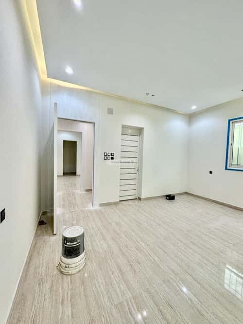 Villa 633.6 SQM Facing East on 15m Width Street Al Yamamah, Al Kharj