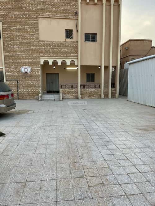 Villa 875 SQM Facing East on 10m Width Street West An-Naseem, East Riyadh, Riyadh