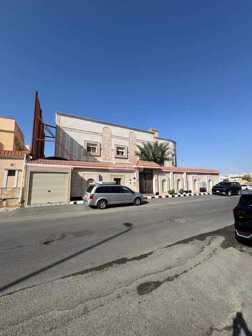 Villa 900 SQM Facing East on 15m Width Street An Nahdah, North Jeddah, Jeddah