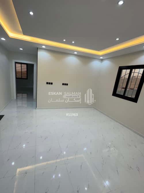 فيلا 343 متر مربع شمالية على شارع 15م السليمانية، الطائف