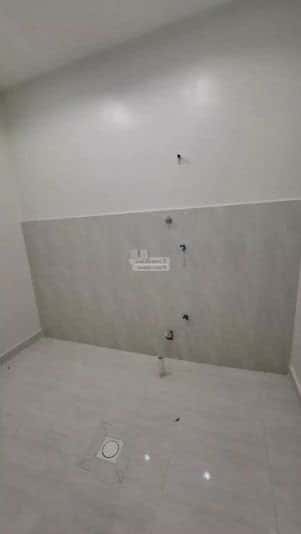 شقة ب 5 غرف الحيلة الغربي، محائل
