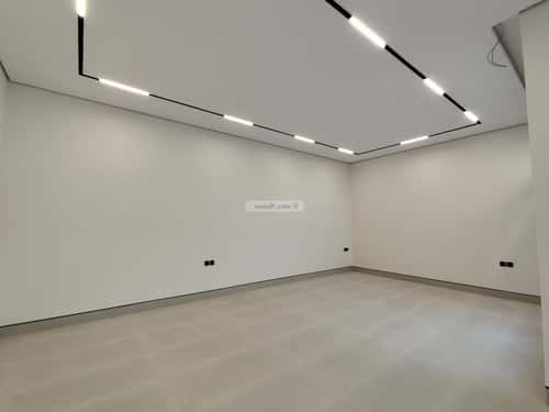 Villa 276 SQM Facing South on 18m Width Street Al-Maizaliyah, East Riyadh, Riyadh