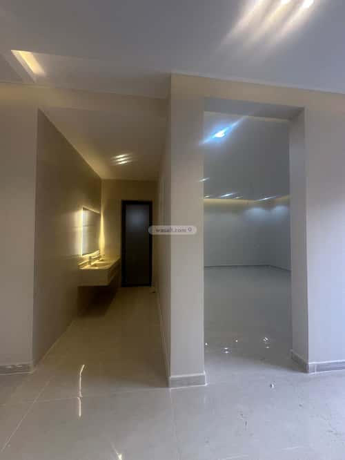 Floor 500 SQM with 6 Bedrooms King Fahad Dist, Aldammam