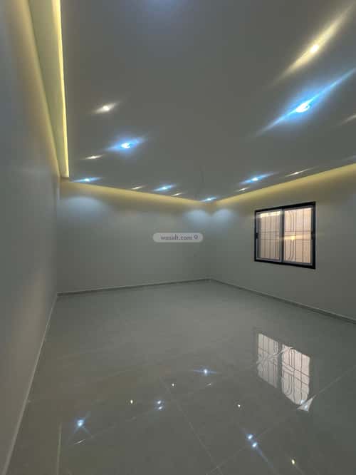 Floor 500 SQM with 6 Bedrooms King Fahad Dist, Aldammam