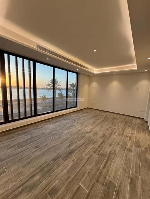 Villa 500 SQM Facing West on 30m Width Street Al Buhayrah, Al Khobar