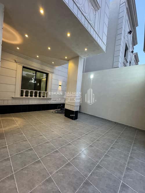 Villa 252.64 SQM Facing East on 12m Width Street Rayyadh, Alttayif