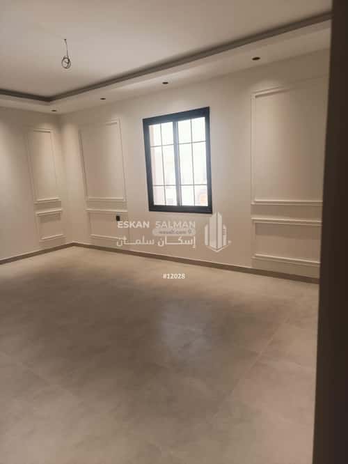 شقة 203.3 متر مربع ب 5 غرف العزيزية، الجبيل