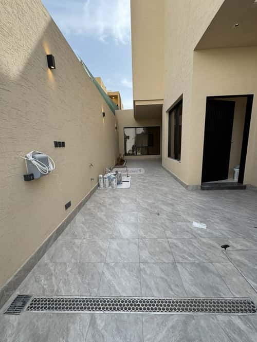 Villa 460 SQM Facing North on 18m Width Street An-Nahdah, East Riyadh, Riyadh
