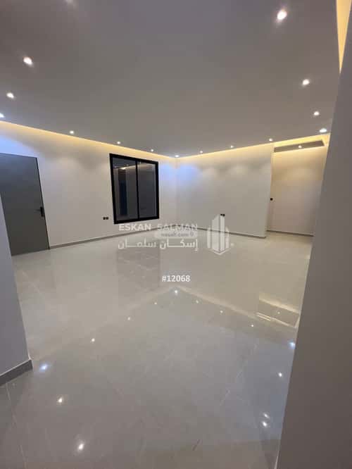 Floor 210.78 SQM with 5 Bedrooms Al-Janadriyah, East Riyadh, Riyadh