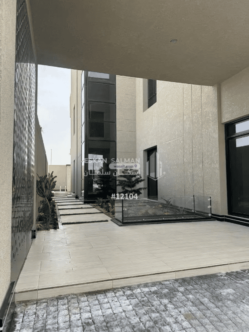 فيلا 430.25 متر مربع شمالية على شارع 25م الشعلة، الدمام