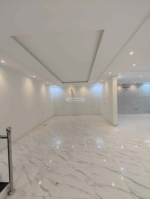 Villa 200 SQM Facing South on 32m Width Street Al Frosyah, East Jeddah, Jeddah
