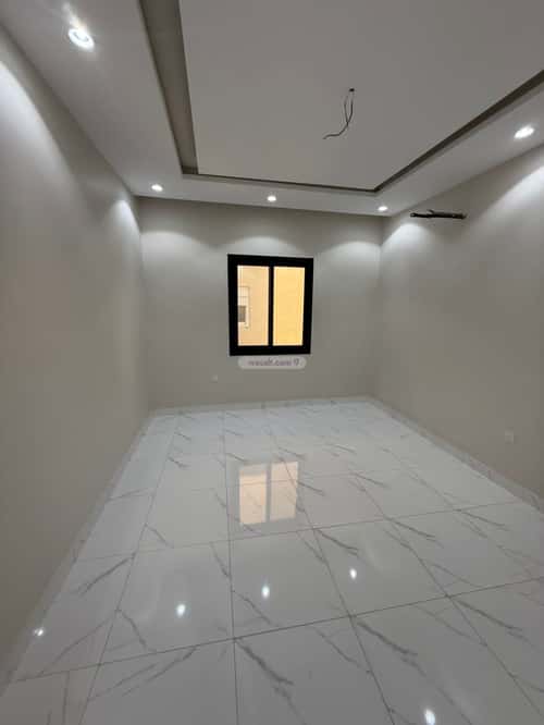 فيلا 300 متر مربع شرقية على شارع 15م طيبة، شمال جدة، جدة