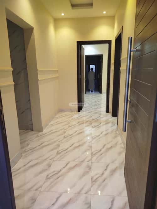 فيلا 310 متر مربع شرقية على شارع 16م الوفاء، شرق جدة، جدة