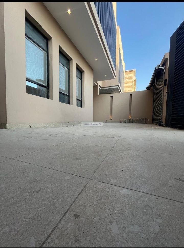 Villa 200 SQM Facing East on 15m Width Street Al Fadeylah, South Jeddah, Jeddah