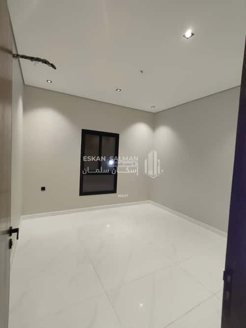 شقة 198.28 متر مربع ب 5 غرف السويس 1، جازان