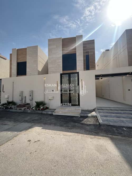 Villa 250 SQM Facing North on 15m Width Street Al-Rawdah Third, Al Ahsa