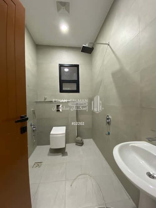 Floor 203.94 SQM with 6 Bedrooms An-Nahdah, East Riyadh, Riyadh