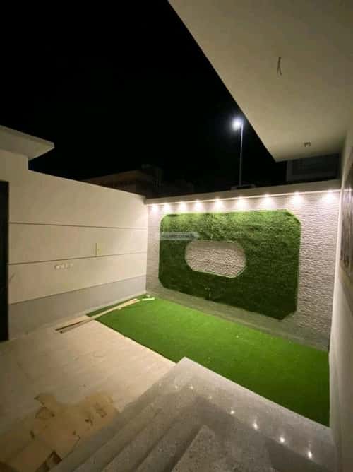 Floor 300 SQM with 3 Bedrooms Tiyyah, Madinah