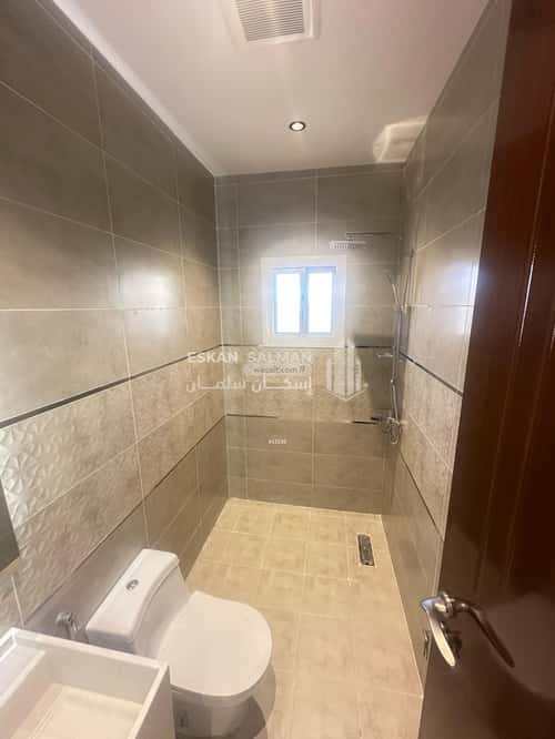 Apartment 210.31 SQM with 5 Bedrooms Bathaakorish, Makkah Al Mukarramah