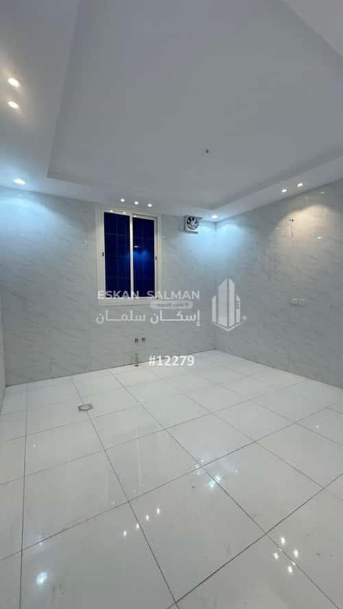 شقة 380.08 متر مربع ب 8 غرف الحلقة الغربية، الطائف