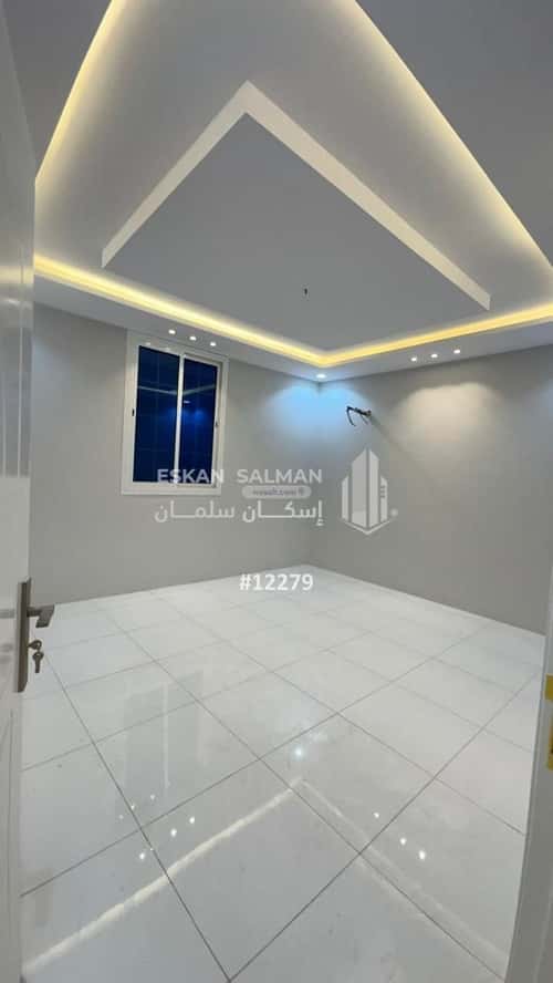 شقة 380.08 متر مربع ب 8 غرف الحلقة الغربية، الطائف