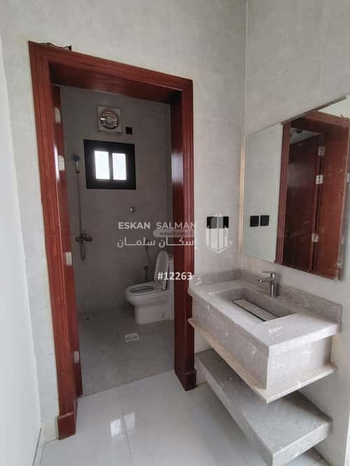 شقة 178.27 متر مربع ب 5 غرف النخيل، الاحساء