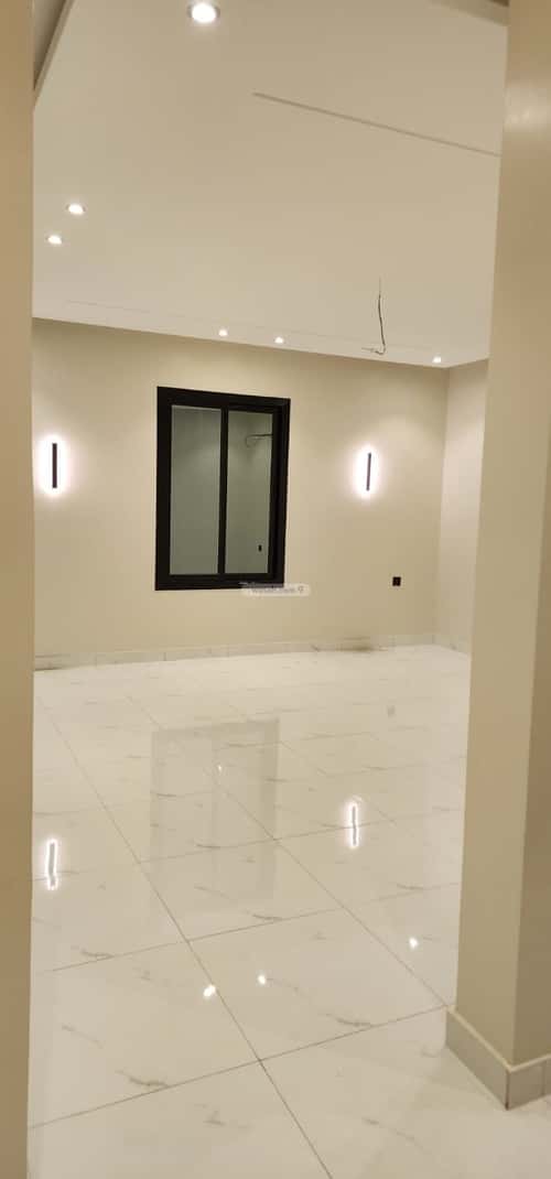 Apartment 205.95 SQM with 5 Bedrooms Um Alarad, Alttayif