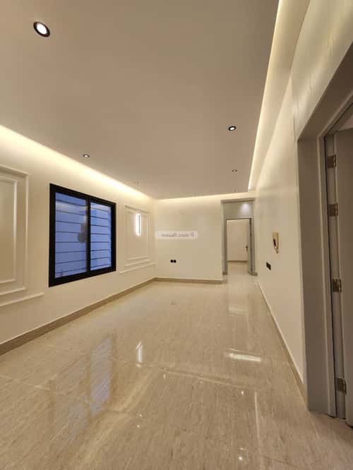 Floor with 5 Bedrooms Bader, South Riyadh, Riyadh