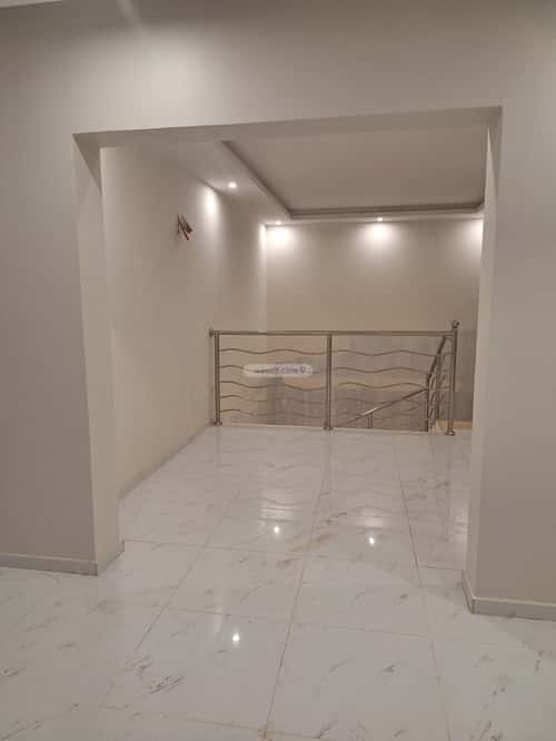 Floor 360 SQM with 8 Bedrooms Al Safa, Abu Arish - 'Abu Earish