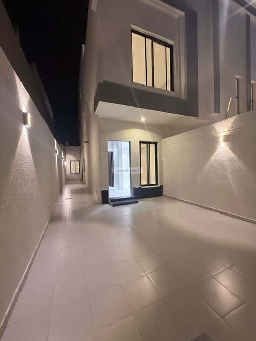 Floor with 5 Bedrooms Al Rahmanyah, East Jeddah, Jeddah