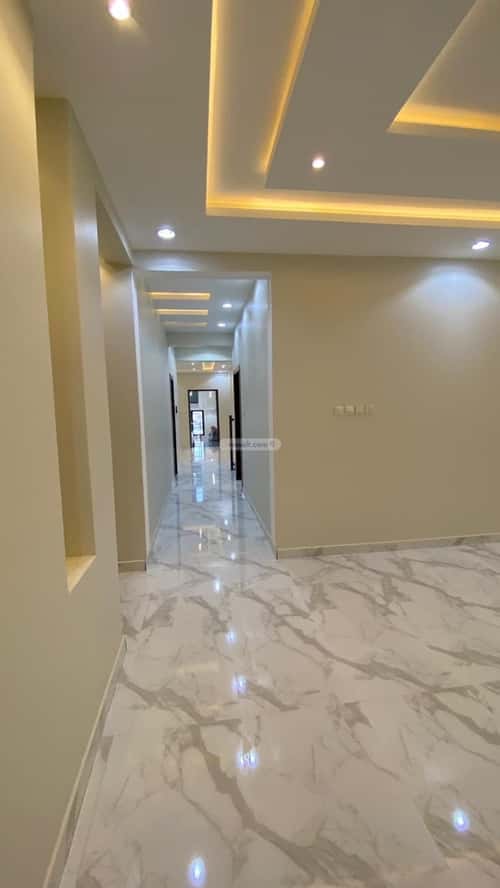 Apartment 281.9 SQM with 6 Bedrooms Al-Raqi, Khamis Mushait