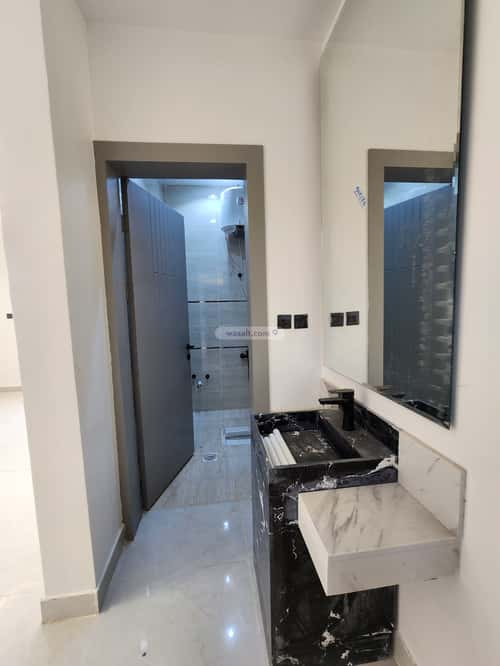 Floor 173.65 SQM with 5 Bedrooms Bader, South Riyadh, Riyadh