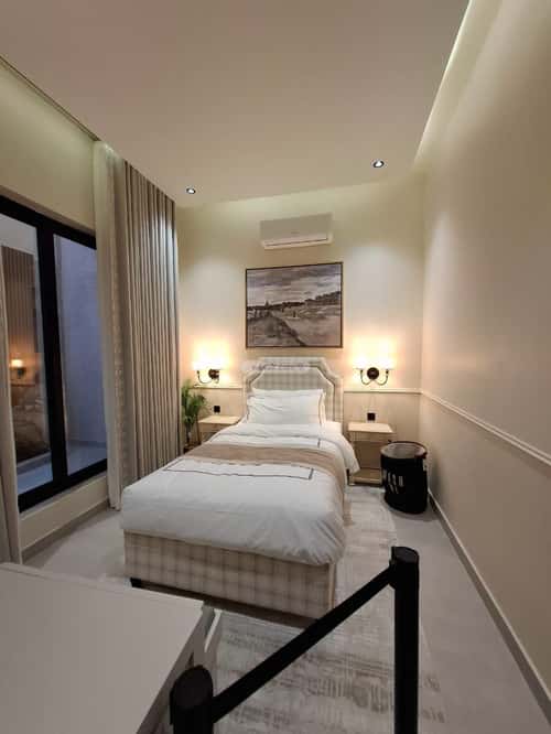 Floor with 5 Bedrooms Bader, South Riyadh, Riyadh