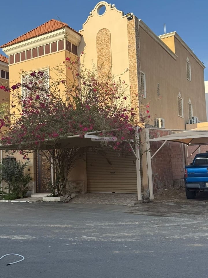 Villa 312.5 SQM Facing South on 25m Width Street Abhur Ash Shamaliyah, North Jeddah, Jeddah