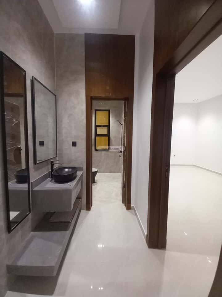 Floor 164.74 SQM with 4 Bedrooms Tuwaiq, West Riyadh, Riyadh