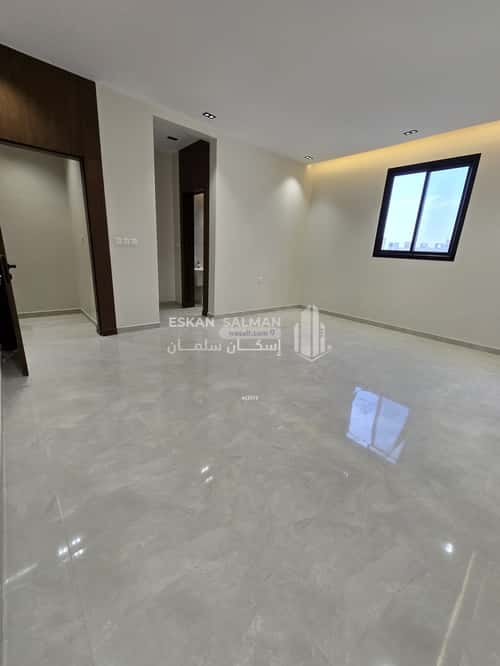 Floor 208.33 SQM with 5 Bedrooms Al-Janadriyah, East Riyadh, Riyadh