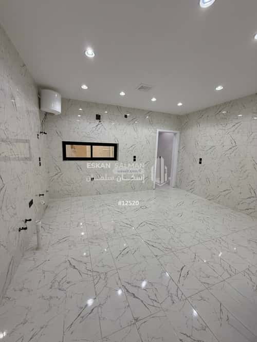 فيلا 353.18 متر مربع جنوبية شرقية على شارع 15م ريحه، الطائف