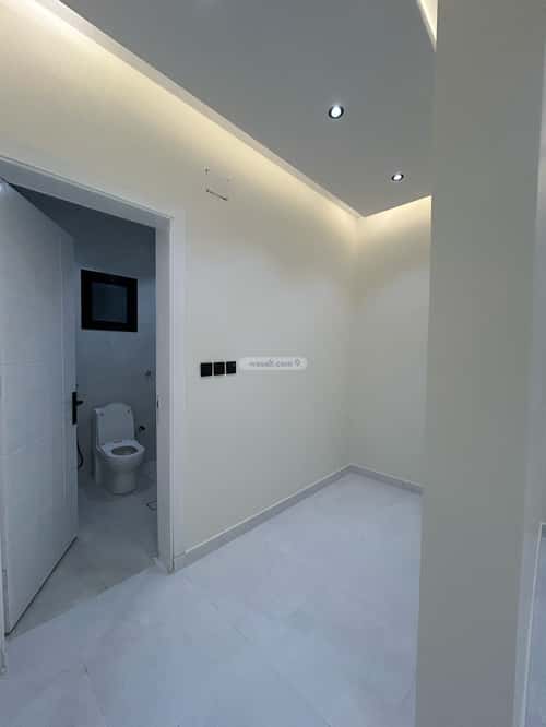 فيلا 303.73 متر مربع شمالية على شارع 20م السليمانية، الطائف