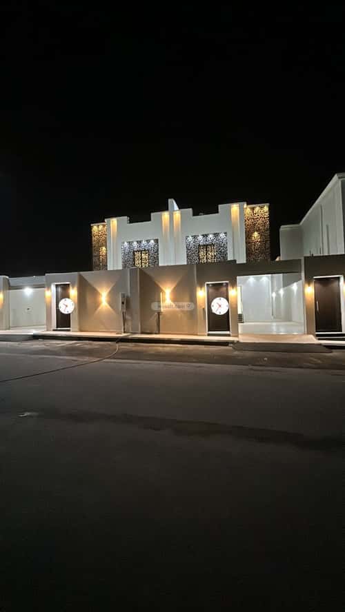 Villa 303.73 SQM Facing North on 20m Width Street Hay Al-Sulimaniyah, Alttayif
