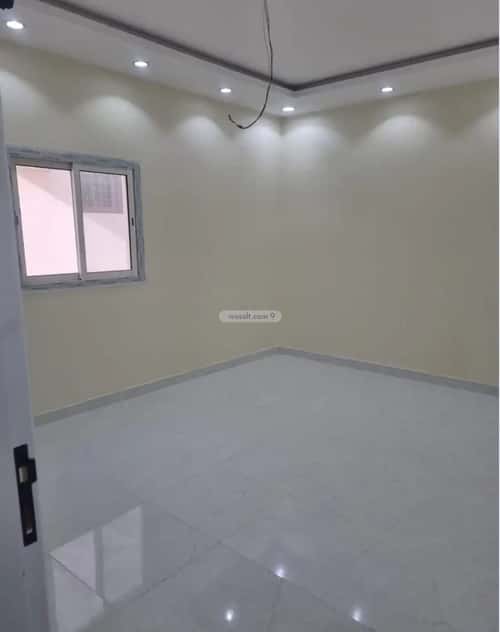 Villa 300 SQM Facing North on 10m Width Street Industrial City, Madinah