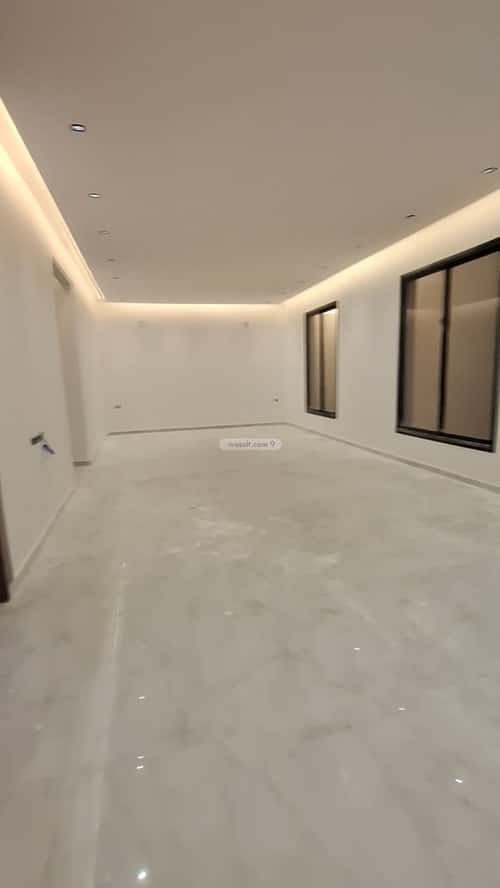 Villa 297 SQM Facing South on 15m Width Street Al-Qadisiyah, East Riyadh, Riyadh
