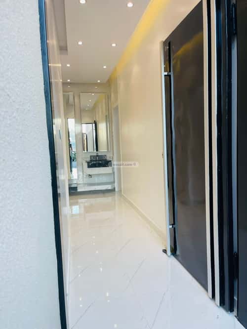 Apartment 195.2 SQM with 5 Bedrooms Al-Yarmouk, Khamis Mushait