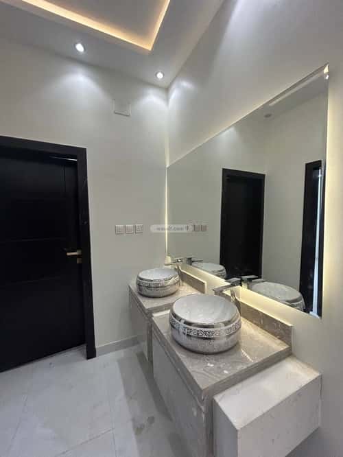 Apartment 361.22 SQM with 5 Bedrooms Al Jameayeen, Khamis Mushait