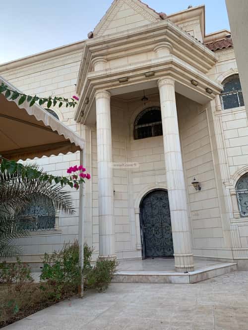 Villa 810 SQM Facing South on 10m Width Street An-Nafel, North Riyadh, Riyadh