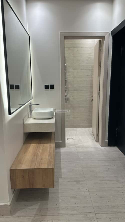 Apartment 136.36 SQM with 5 Bedrooms Dahrat Laban, West Riyadh, Riyadh