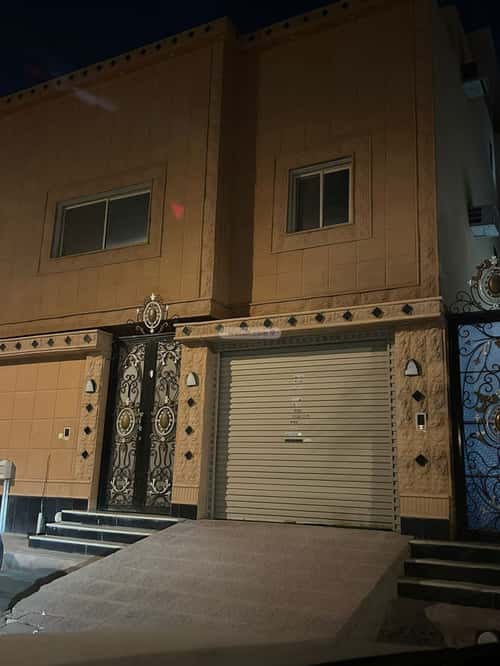 فيلا 220 متر مربع غربية على شارع 15م السلي، شرق الرياض، الرياض