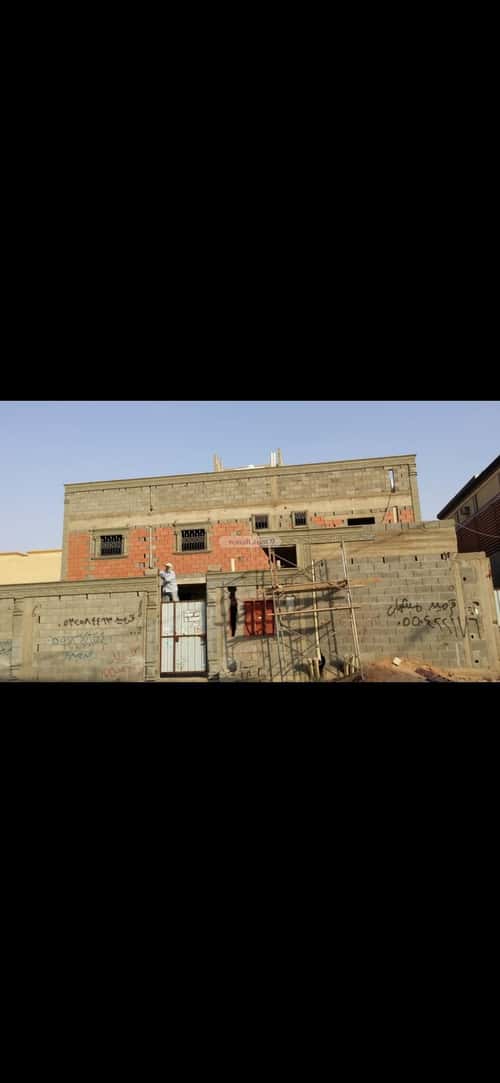 فيلا 690 متر مربع شمالية على شارع 15م الحزيمية، المزاحمية