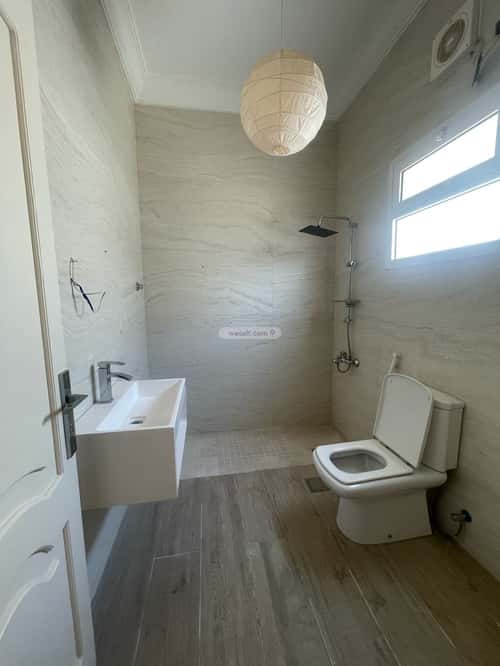 فيلا 291.1 متر مربع جنوبية غربية على شارع 32م المرجان، شمال جدة، جدة