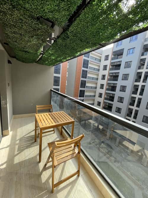 Apartment with 3 Bedrooms Al Hamra, Al Khobar
